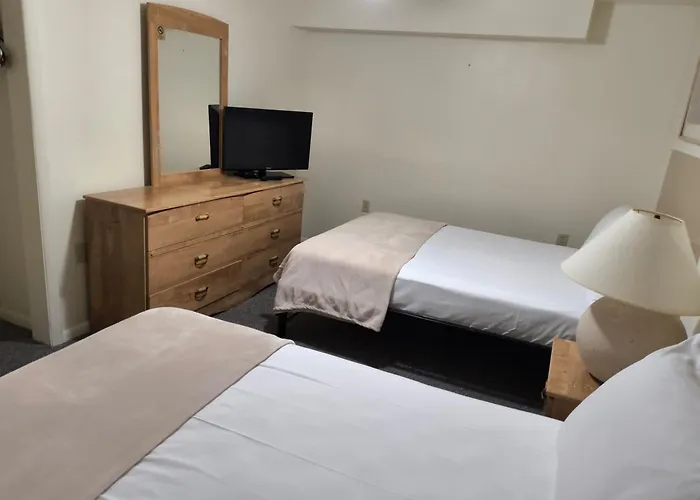 Condor Motel - Beach Block